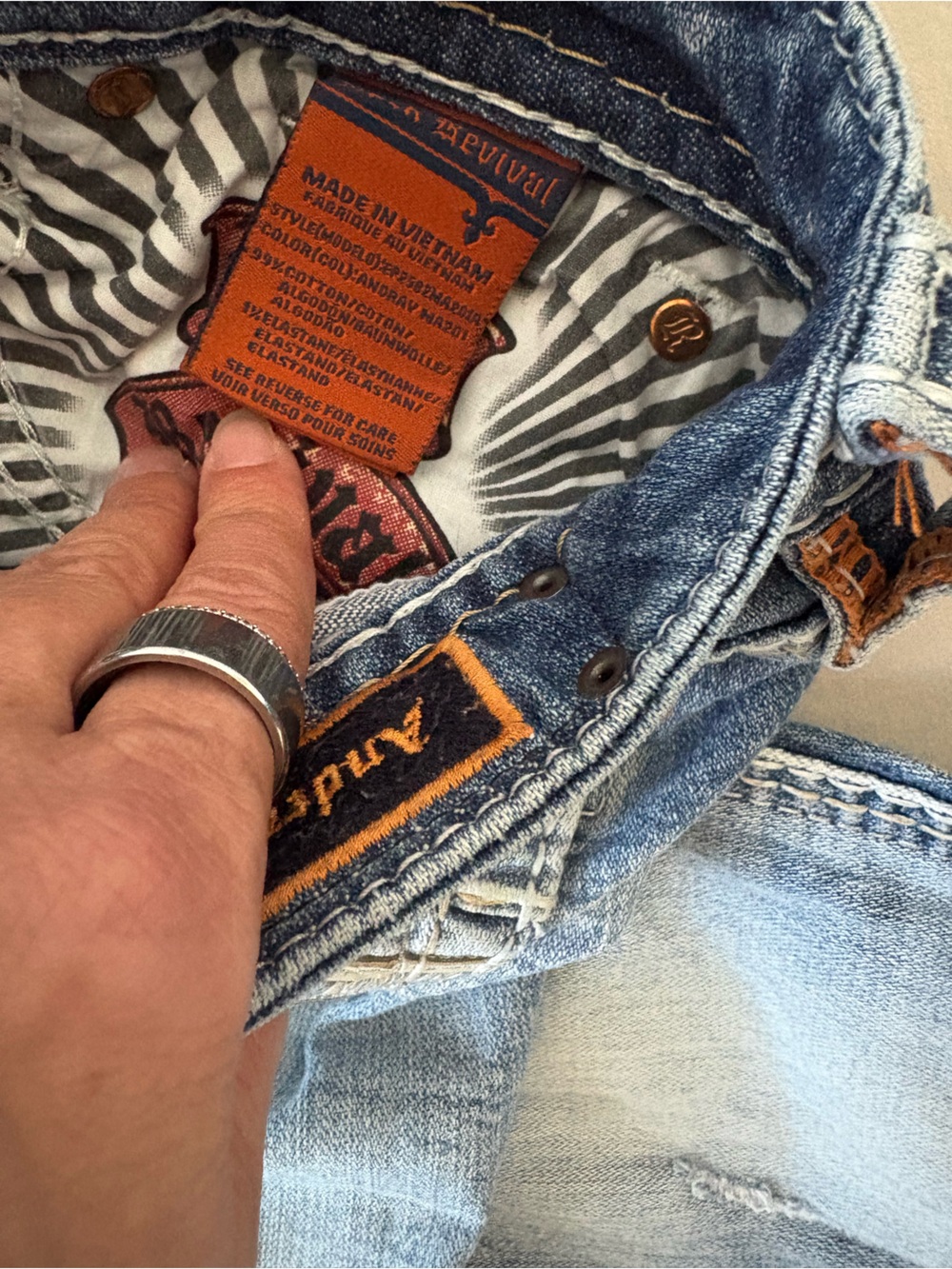 Rock Revival Audrey Jeans Women’s 28 Distressed Embellished Straight Leg - Picture 3 of 11